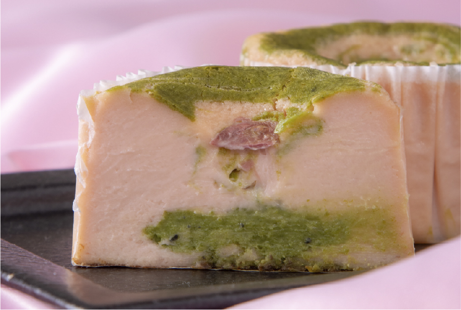 GAZTA　バスクチーズケーキ　桜（3月頃〜）