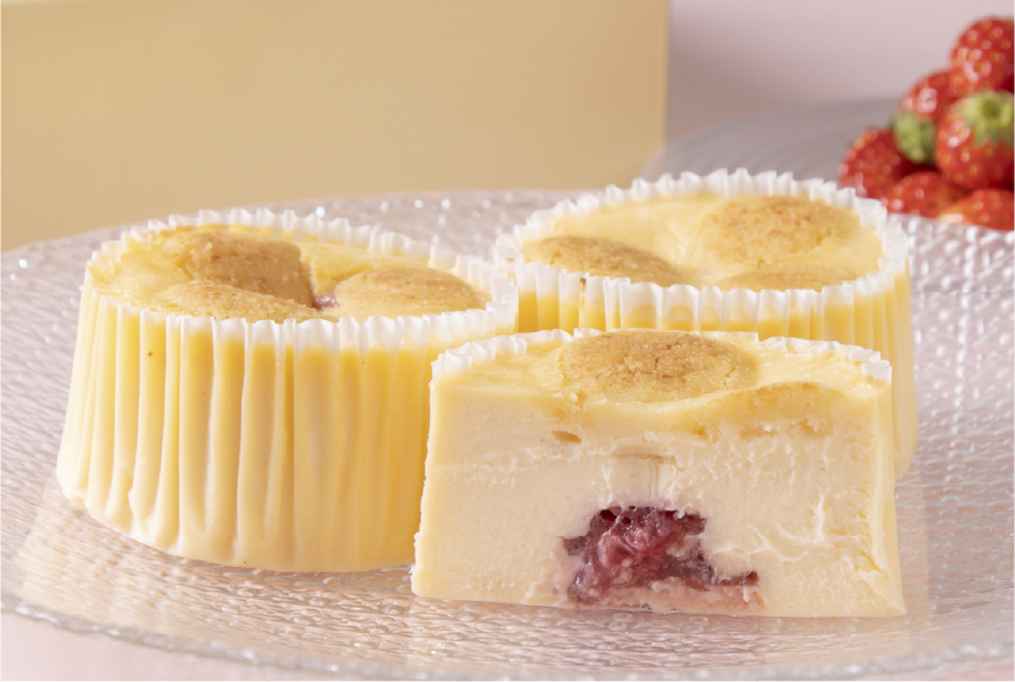 GAZTA　バスクチーズケーキ　苺（2月頃〜）