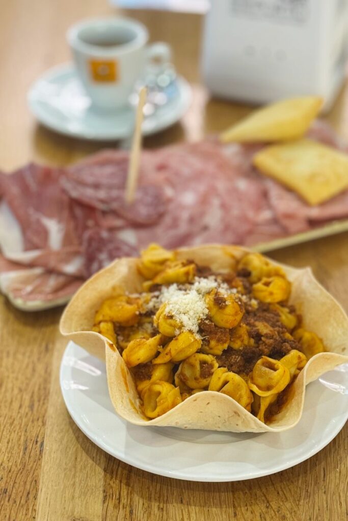 Bottega Portici