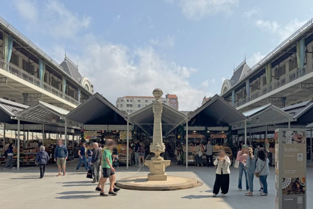 ポルトガルらしいお土産選びなら「ボリャン市場（Mercado do Bolhão）」へ