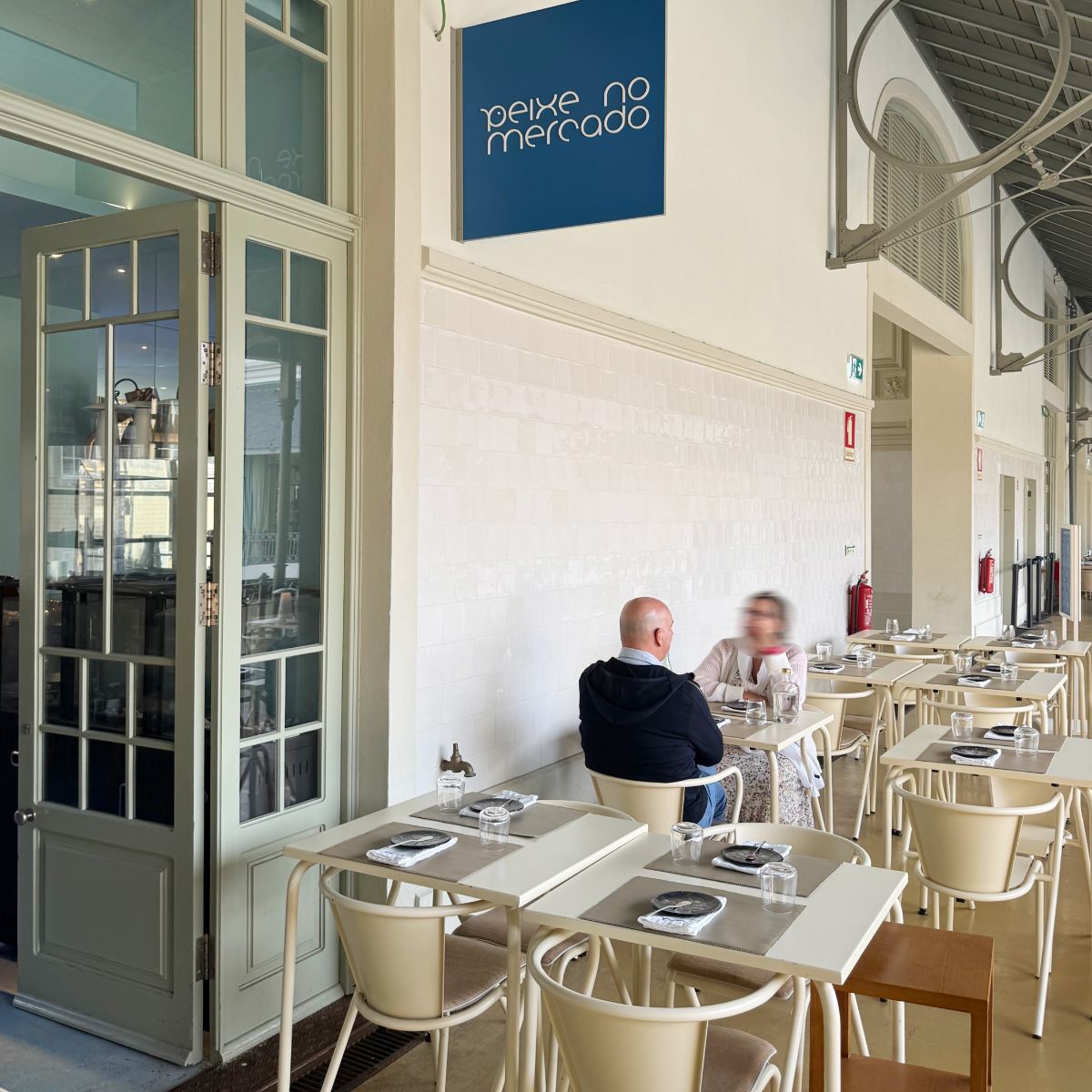 spot_porto_restaurant_peixe-no-mercado_01