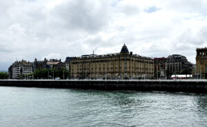 旅のブログエッセイ 2025 Vol. 8『おとなふたりのバスク2 Part2』マリア・クリスチーナホテルの魅力